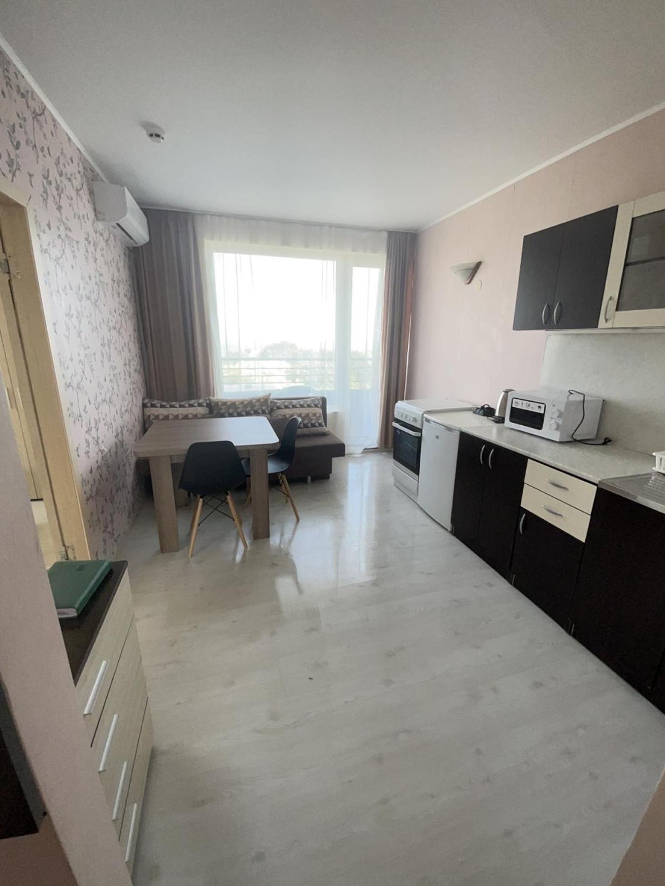 Apartments Danita & Restaurant&Pool Bar Varna Exterior photo