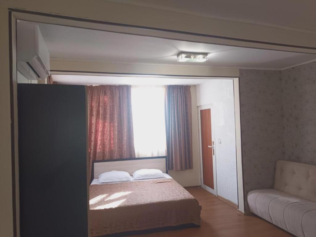 Apartments Danita & Restaurant&Pool Bar Varna Exterior photo